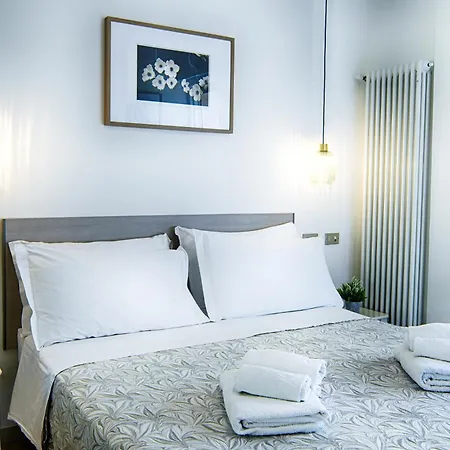 Hotell Lucia 2*